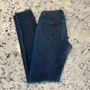 2/$10 Forever 21 Skinny Stretch Denim Women’s size 27